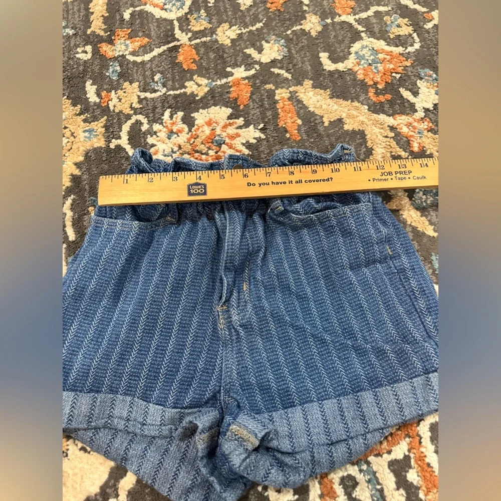 Nature Denim High Waisted Shorts Women’s Size Small 100‎ Percent Cotton EUC